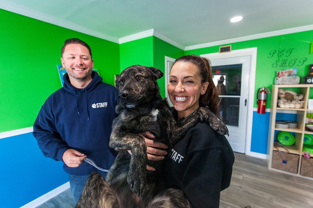 Hounds Town Doggie Daycare Franchise Makes Local Difference - 1